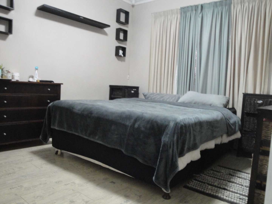 To Let 2 Bedroom Property for Rent in Kabega Park Eastern Cape